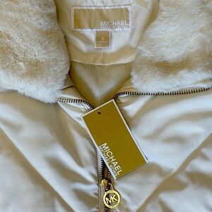 MICHAEL Michael Kors Cream Vest with Faux Fur Collar